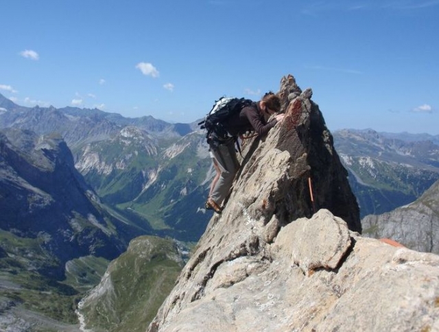  困难和容易的攀登 